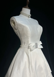 Vintage Bridal Gown 1960s High Low Scoop Sleeveless Pleated Bow-knot Beads White Short Wedding Dresses Elegant Bridal Gowns HZ1121