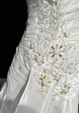 Unique Bridal Gown Mermaid Strapless Lace Sleeveless White 50s Wedding Dresses Modest Bridal Gowns HZ1121