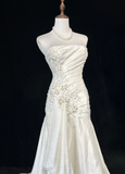 Unique Bridal Gown Mermaid Strapless Lace Sleeveless White 50s Wedding Dresses Modest Bridal Gowns HZ1121