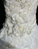 Unique Bridal Gown Ball Gown Strapless Lace Sleeveless White 50s Wedding Dresses Modest Bridal Gowns HZ1121