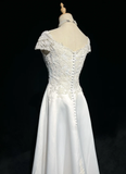 Vintage Bridal Gown 1960s A Line V Neck Short Sleeves Lace Pearls Long White 90s Wedding Dresses Elegant Bridal Gowns HZ1121