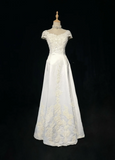 Vintage Bridal Gown 1960s A Line V Neck Short Sleeves Lace Pearls Long White 90s Wedding Dresses Elegant Bridal Gowns HZ1121