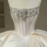 Pretty Wedding Dress Ball Gown Strapless White Long Satin Wedding Dresses Bridal Gowns Brides Gown HZ1121