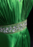 Vintage Sheath V Neck Green Satin Mini Short Formal 8th Grade Homecoming Dresses Summer Middle School Hoco Dress 20th Birthday Outfits HZ1121