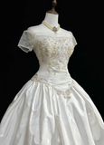 Unique Bridal Gown Ball Gown Off The Shoulder White Short Sleeves Lace Wedding Dresses Vintage 80s Wedding Gowns HZ1121