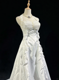Unique Bridal Dress A line Halter Wedding Dress With Beads Layers White 90s Chiffon Wedding Dresses Vintage Bride Dress Bridal Gowns HZ1121
