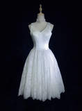Princess Bridal Dress A line V Neck Lace Short Wedding Dress Summer Beach Wedding Dresses Modest Wedding Gowns HZ1121
