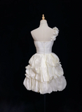 Unique Ball Gown One Shoulder White Organza Short Mini Formal 7th Grade Homecoming Dresses Middle School Short Cocktail Night Dress Hoco Outfits HZ1121