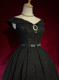 Vintage Ball Gown Off The Shoulder Black Lace Formal 8th Grade Homecoming Dresses Middle School Short Prom Dress Hoco Outfits HZ1121