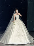 Princess Bridal Dress Ball Gown Strapless Lace White Wedding Dress With Appliques Wedding Dresses Modest Wedding Gowns HZ1121