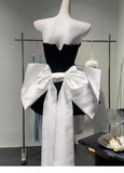 Cute A Line Sweetheart Black Velvet Short Mini Formal 8th Grade Homecoming Dresses Middle School Hoco Court Dress 18th Birthday Dress Hoco Outfits HZ1121