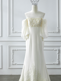 Romantic Wedding Gown Bridal Dress A Line Square Neck Satin Wedding Dress Ivory Wedding Dresses Modest Wedding Gowns HZ1121