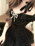 Sexy Ball Gown Off The Shoulder Black Velvet Short Formal 8th Grade Homecoming Dresses Summer Middle School Hoco Dress 6th Grade Graduation Outfits HZ1121