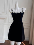 Modest Sheath Square Neck Black Satin Formal Short Homecoming Dress Middle School Short 21st Birthday Outfits Graduation Dress Cocktail Dresses HZ1121