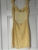 Pretty A line V Neck Yellow Sequin Formal Homecoming Dresses Short 21st Birthday Outfits Graduation Dress Mini Cocktail Dresses HZ1121