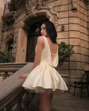 Pretty A line Square Neck Champagne Satin Formal Homecoming Dresses Short 16th Birthday Outfits Graduation Dress Mini Cocktail Dresses HZ1121