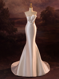 Pretty Wedding Dress Mermaid Strapless Silver Beads White Satin Long Wedding Dresses Bridal Gowns Brides Gown HZ1121