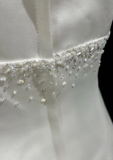Vintage Wedding Dress A line Spaghetti Straps White Satin Sleeveless Long Vintage Wedding Dresses Bridal Gowns Brides Gown With Cape HZ1121