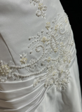 Classic Bridal Gown A line Square Neck Short Sleeves Satin White Wedding Dresses Minimalist Bridal Gowns HZ1121