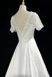 Vintage Bridal Gown 1960s Ball Gown V Neck Short Sleeves Ivory Long Summer Autumn Wedding Dresses Elegant Bridal Gowns HZ1121