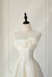 Timeless Bridal Gown A line Strapless Satin White Wedding Dresses Elegant Bridal Gowns HZ1121
