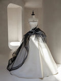 Princess Bridal Dress Ball Gown Sweetheart Sleeveless Satin Black Tulle Wedding Dresses Pretty Bridal Gowns HZ1121