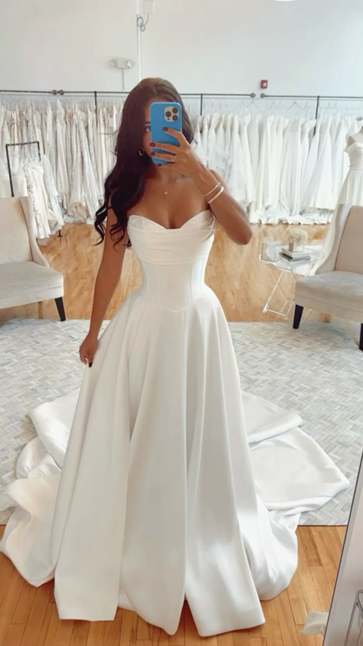 Classic Bridal Gown A Line Sweetheart Satin White Wedding Dresses Minimalist Bridal Gowns HZ1121