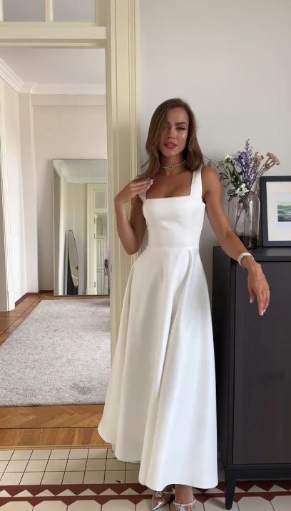 Classic Bridal Gown A line Square Satin White Summer Wedding Dresses Minimalist Bridal Gowns HZ1121