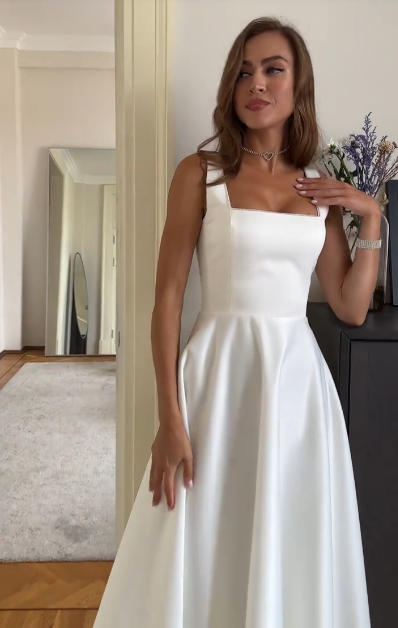Classic Bridal Gown A line Square Satin White Summer Wedding Dresses Minimalist Bridal Gowns HZ1121