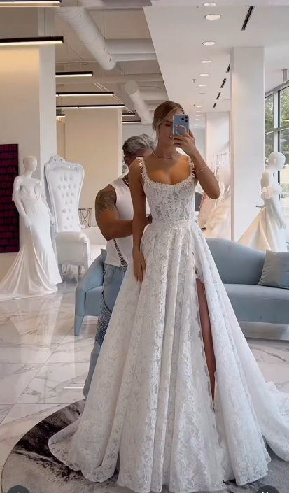 Classic Bridal Gown A line Square Lace White Summer Long Wedding Dresses Minimalist Bridal Gowns HZ1121