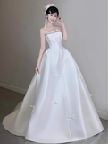 Ethereal Wedding Dress Ball Gown Strapless White Satin Wedding Dresses Bridal Gowns HZ1121