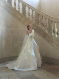 Pretty Wedding Dress Ball Gown Strapless Satin White Long Wedding Dresses Bridal Gowns With Gloves HZ1121