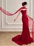 Pretty Mermaid Strapless Burgundy Satin Prom Dresses Formal Summer Wedding Guest Dresses Wedding Guest Outfits With Scarf HZ1121