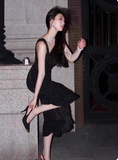 Stunning Mermaid V-neck Evening Gown Black Velvet Sequins Formal Dress Elegant Birthday Dress HZ1121