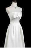 Modest A-Line Strapless Bridal Dress White Satin Long Wedding Dress Elegant Lace Applique Bridal Gowns HZ1121