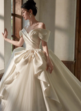 Modest Ball Gown Off-the-shoulder Bridal Dress White Satin Tulle Long Wedding Dress Elegant Lace Applique Bridal Gowns HZ1121