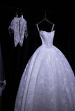 Timeless Strapless Ball Gown Lace Applique Wedding Dress Elegant White Sleeveless Bridal Dress HZ1121