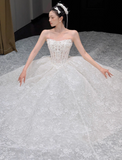 Modest Strapless A-Line Wedding Dresses Lace Beaded Applique White Bridal Gowns Sleeveless Bridal Dresses HZ1121