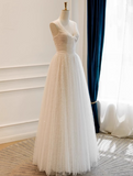 Elegant V-neck A-Line Long Wedding Dresses Lace White Bridal Gowns HZ1121