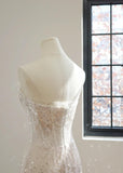 Simple Strapless Sheath Wedding Dresses Sequined Tulle White Bridal Gowns HZ1121