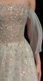 Elegant Strapless A-Line Long Wedding Dresses Tulle Beaded Bridal Gowns Applique White Bridal Dresses HZ1121