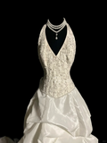 Pretty Wedding Dress Ball Gown Halter Ivory Satin Wedding Dresses Bridal Gowns HZ1121