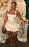 Cute Sheath Square Neck Black Girl Summer Birthday Dresses For Teens White Hoco Dress Mini 18th Birthday Outfit Cocktail Dresses HZ1121