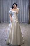 Vintage Wedding Dress A line Square Neck Short Sleeves White Summer Beach Long Wedding Dresses Bridal Gowns HZ1121