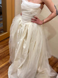 Vintage Wedding Dress A line Strapless Ivory Summer Beach Long Wedding Dresses Bridal Gowns HZ1121