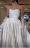 Pretty Wedding Dress Ball Gown Strapless Ivory Satin Long Wedding Dresses Bridal Gowns HZ1121
