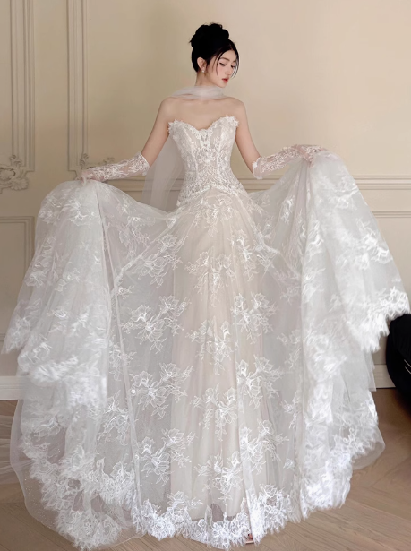 Classic Bridal Gown A Line Sweetheart Lace White Wedding Dresses Minimalist Bridal Gowns HZ1121